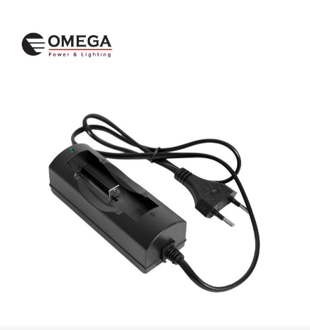 מטען לסוללות ליתיום נטענות 18650 Omega