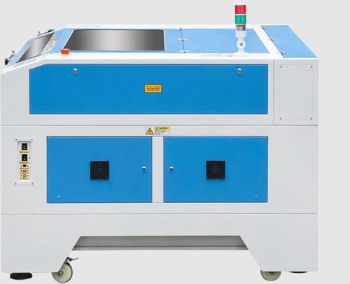 מכונת חיתוך בלייזר- NOVA 51 LASER CUTTER 130W