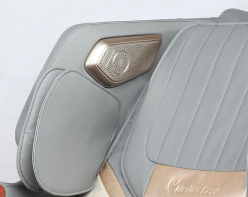 כורסת עיסוי Medics Care Luxury HiTech 4D MC-79800e MC-79900
