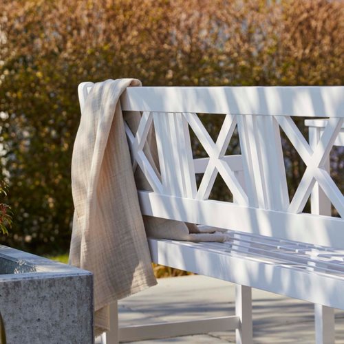 ספסל גינה תלת מושבי לבן ROSENBORG bench