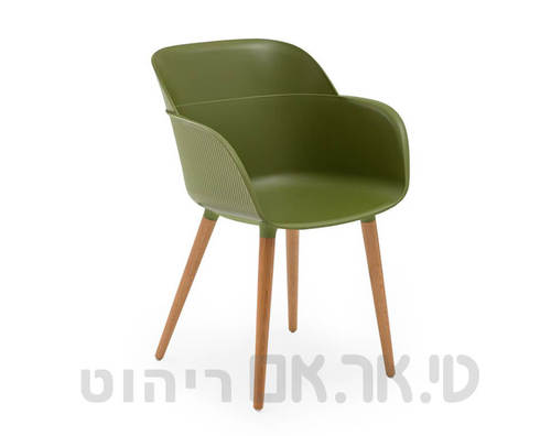 מישל חאקי