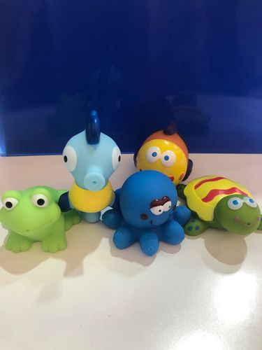 מגוון משפריצים בסל רשת