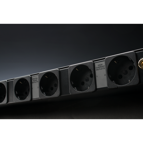 Black Lion Audio PG1-F mkii מייצב מתח אולפן