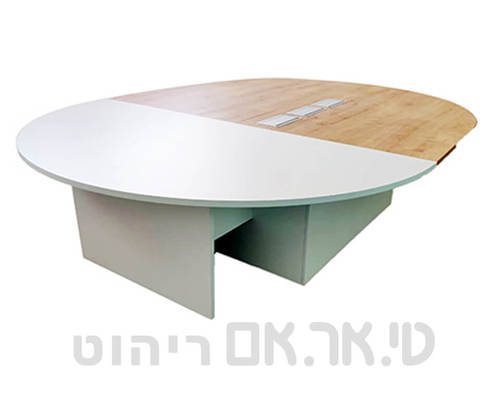 שולחן ישיבות ענק