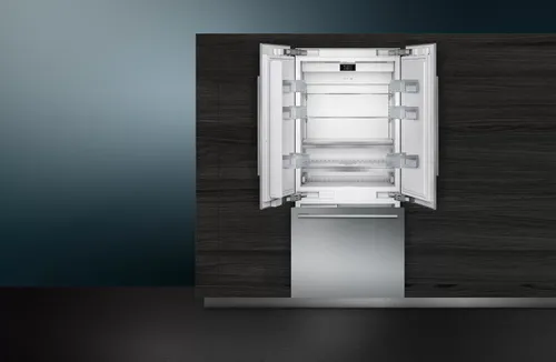 iQ700 מקרר בנוי עם מקפיא תחתון 212.5 x 90.8 cm flat hinge מבית Siemens