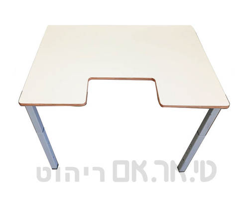 שולחן מתכוונן עם מגרעת
