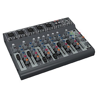 מיקסר Behringer Xenyx 1002B מופעל סוללה