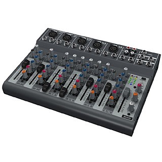 מיקסר Behringer Xenyx 1002B מופעל סוללה