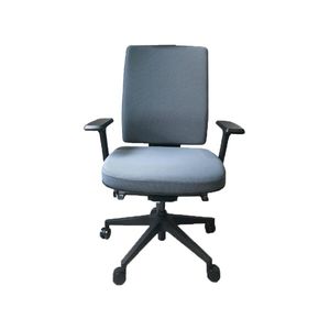 כסא מנהלים – דגם פטרו נמוך