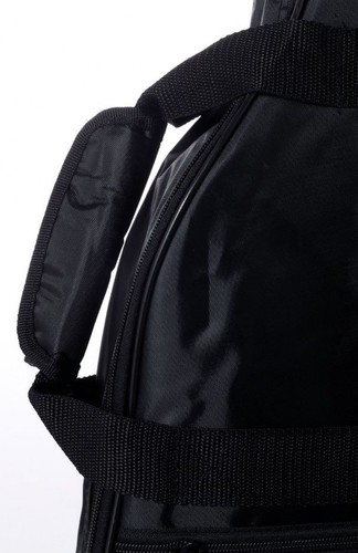 זוית נוספת Bespeco BAG34CG 3/4 Classic Guitar Bag