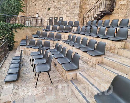 כסאות