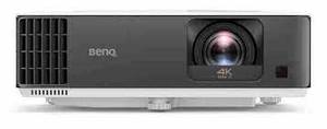  מקרן BenQ TK700STi  