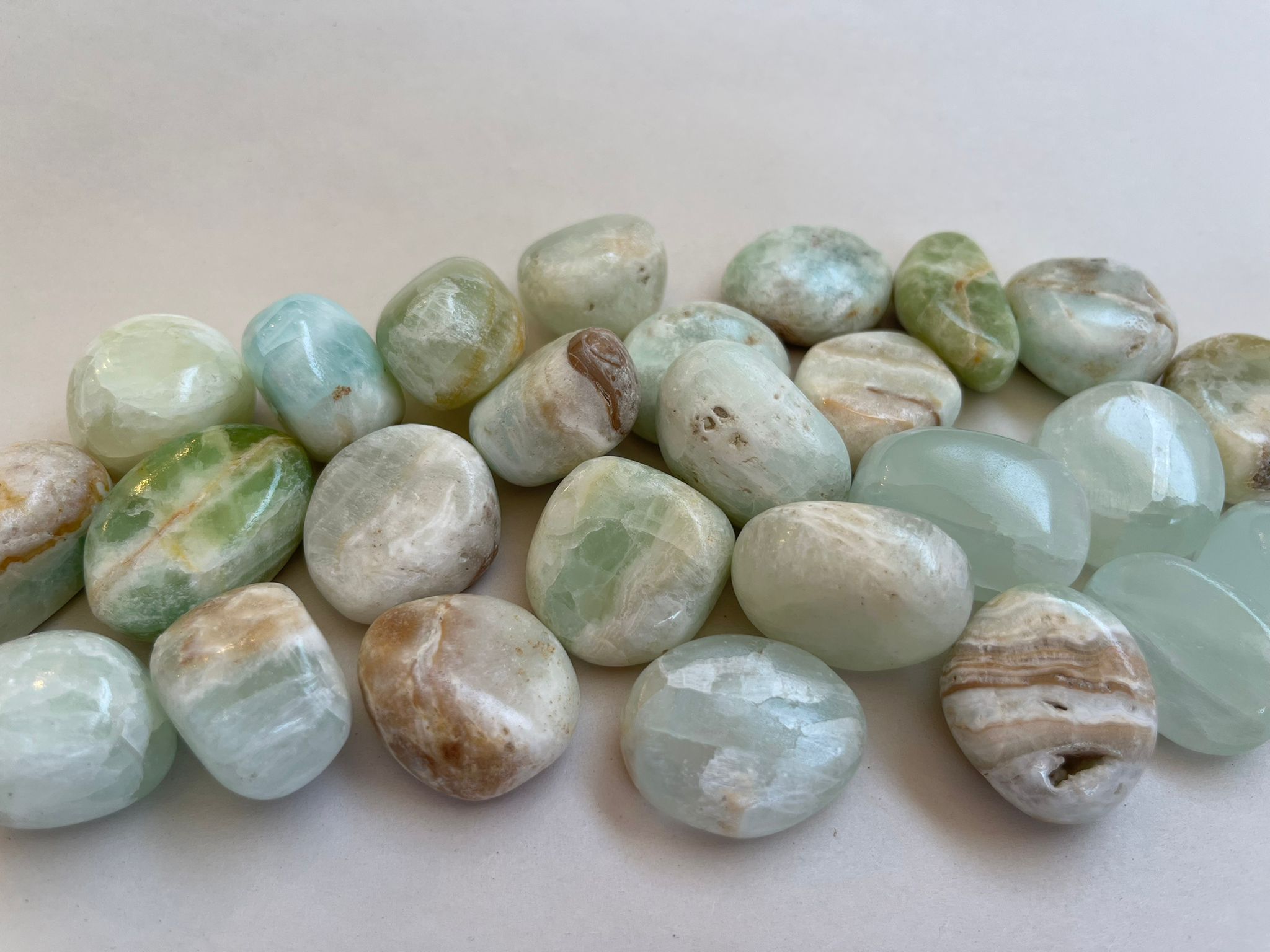 כלציט קריביאן חלוק CARIBBEAN CALCITE