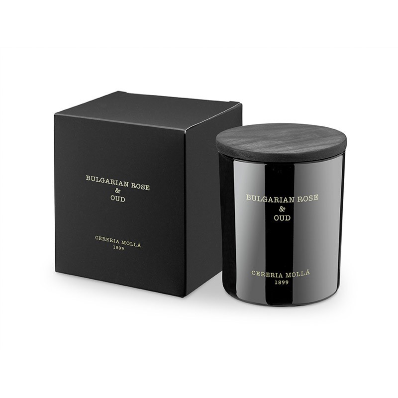 נר בינוני ניחוח Bulgarian Rose & Oud - שחור CERERIA MOLLA