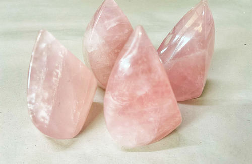 רוז קוורץ להבות ROSE QUARTZ FLAMES