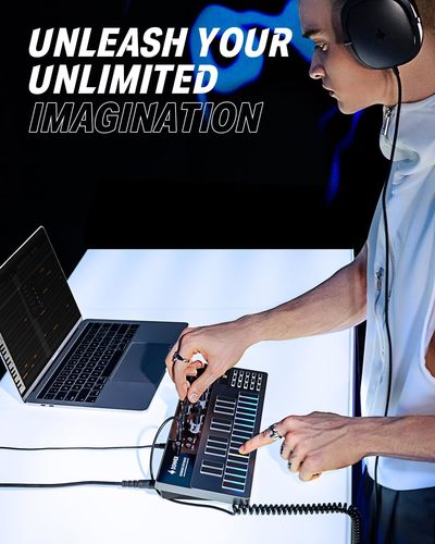 סינטיסייזר בס אנלוגי וסיקוונסר B1 מקט EC3351 מבית DONNER