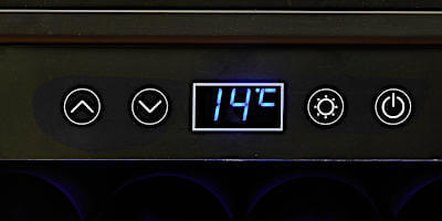 מקרר יין אינטגרלי עילי עד 25 בקבוקים Touch-to-Open דגם SU-27B