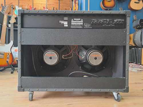 Roland JC-120