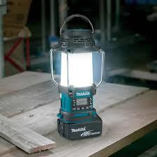 רדיו פנס עששית 18V נטען כוללה סוללה 5.0 אמפר ומטען MAKITA DMR055 מקיטה