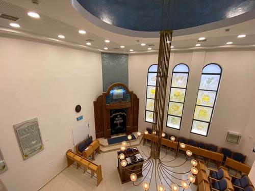 תמונה להמחשת יישום בפרויקט בית כנסת שירת תימן בשומרון
