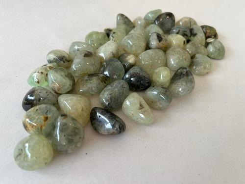 פרהנייט חלוק PREHNITE