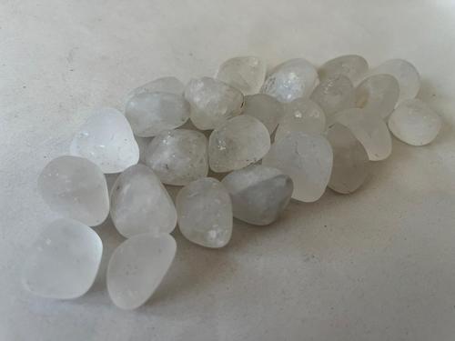 קריסטל קוורץ לבן פרוסט חלוק CLEAR QUARTZ FROSTED