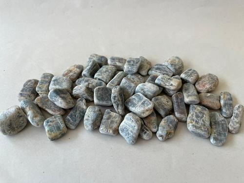 קיאנייט מוחלקת KYANITE