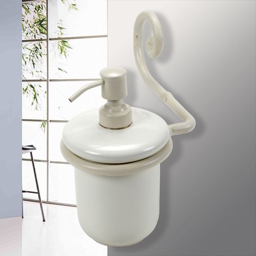 דיספנסר לסבון נוזלי קרם קלאסי עבודת יד נפחות