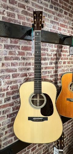 גיטרה אקוסטית + ארגז MARTIN CUSTOM SHOP D14 C22-045490