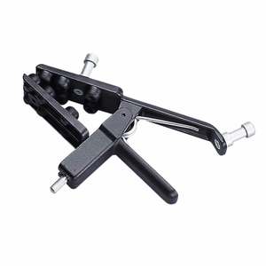 תופסן Avenger Adjustable Gaffer רשמי