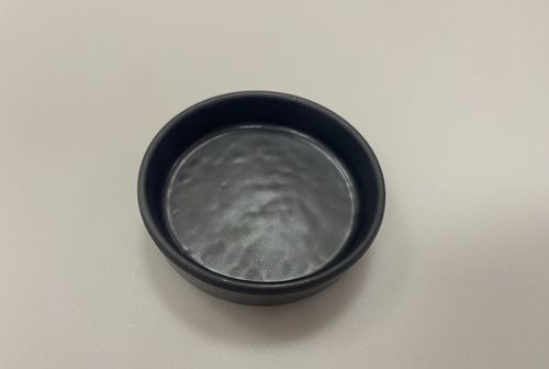 חמאון שוליים ישרים שחור מט 8.5 ס