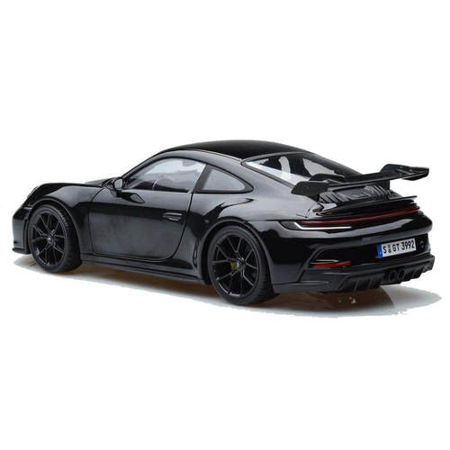 דגם מכונית פורשה שחור 1:18- Maisto  Porsche 911  GT3 Coupe 2022