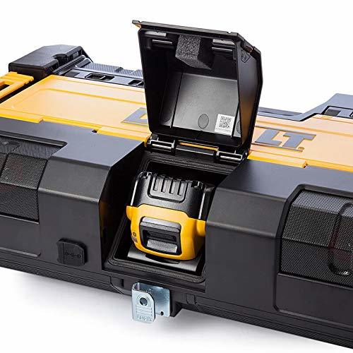 מערכת שמע ורדיו אתר DEWALT DWST1-75633 מסדרת ToughSystem - רדיו בלוטות' 40W עם תצוגה רחבה ומטען סוללות מובנה