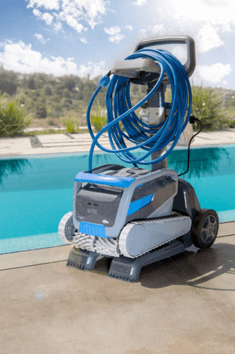 רובוט דולפין Maytronics Dolphin M700 