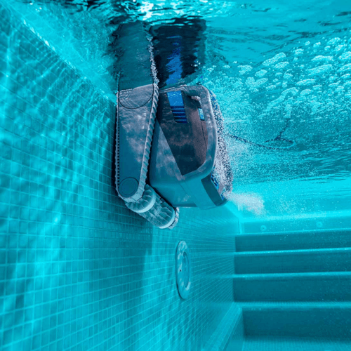 רובוט דולפין Maytronics Dolphin M700 