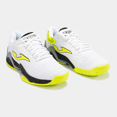 נעלי טניס של חברת JOMA