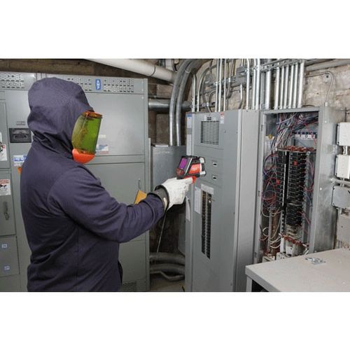 מצלמה תרמית נטענת 12V
 ערכה עם 2 סוללות 2 אמפר