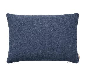 כרית מילוי נוצות 40X60 כחולה BOUCLE Cushion Midnight Blue