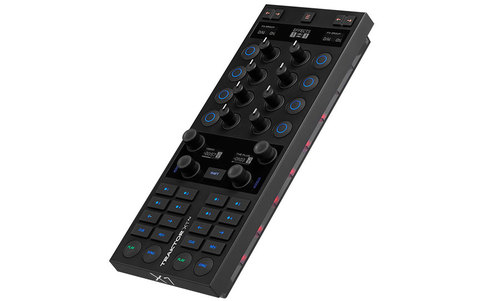 קונטרולר לדי ג'יי  - Traktor KONTROL X1 mk3