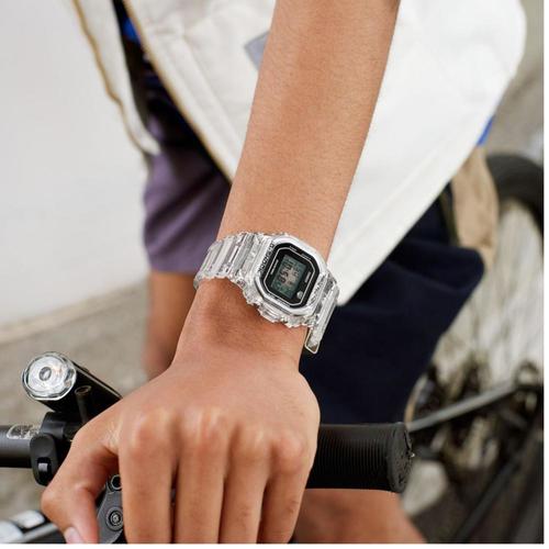 שעון קסיו לבן מהודר