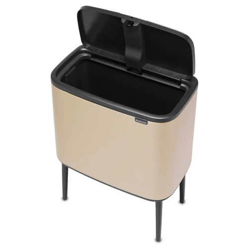 פח אשפה למטבח ברבנטיה BO brabantia טאץ הפח עם הרגליים 36 ליטר צבע זהב מטאלי / שמפניה מקט Y-304583 - עולם הפרזול 04