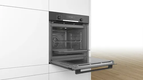 תנור בנוי פירולטי Bosch שחור - HBG578BB0Y