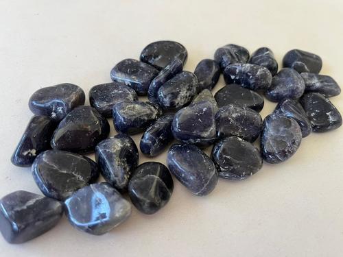 איולייט כחולה חלוק IOLITE