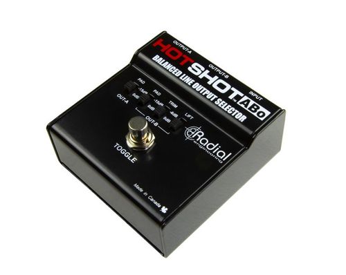 בורר מיקרופון לשתי יציאות Radial HotShot ABo***