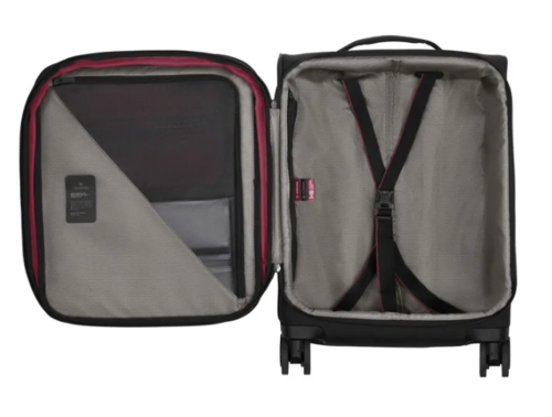 מזוודה Victorinox - Black-  Crosslight Global Softside Carry On