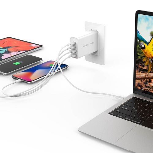 מטען HyperJuice GaN 100W USB-C עם מגוון חיבורים