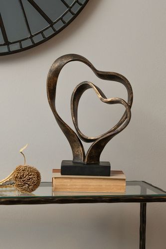 פסל לבבות כפולים Double Heart Sculpture