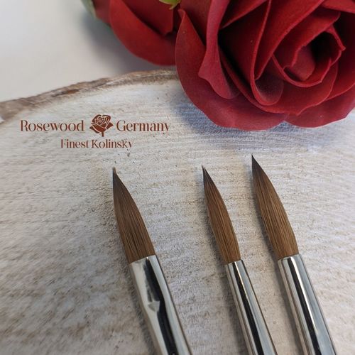 מכחול קולינסקי מקצועי אובלי פילברט מס’ 10 ממותג ROSEWOOD