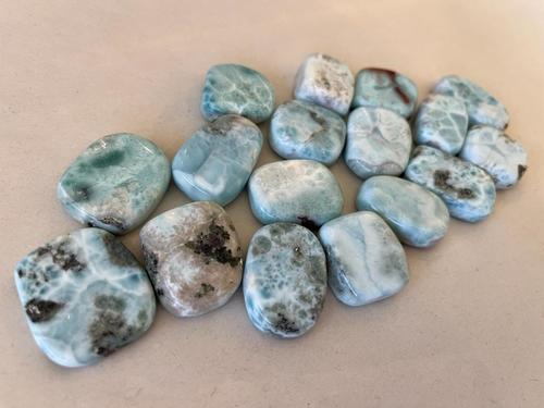 לרימר חלוק LARIMAR