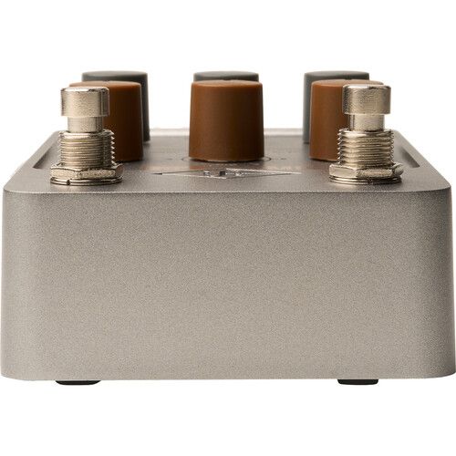 זוית נוספת Universal Audio UAFX OX Stomp